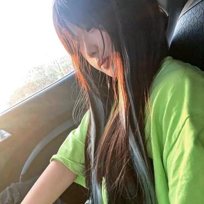 蒙娜丽莎与血月亮